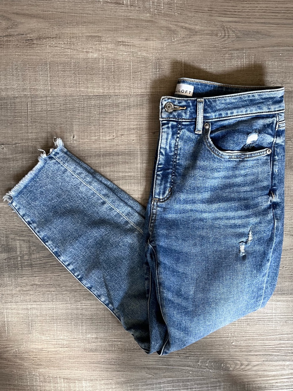 LOFT Curvy Skinny Crop Ankle Jean Size 6P/28P